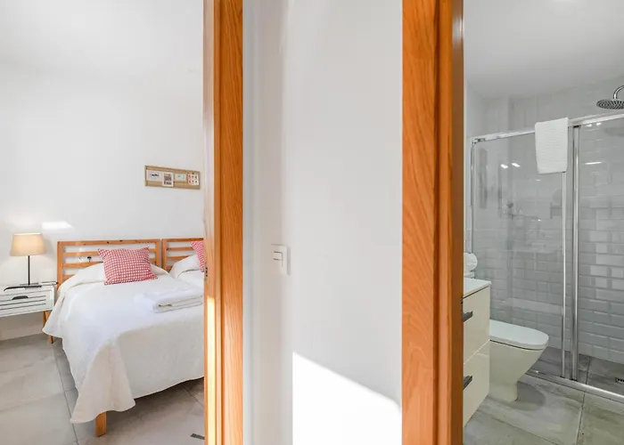 Tranquilidad Entre Volcanes